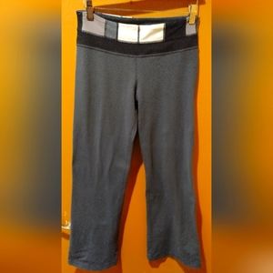Lululemon Gray Multi Color Reversible Leggings Size 6